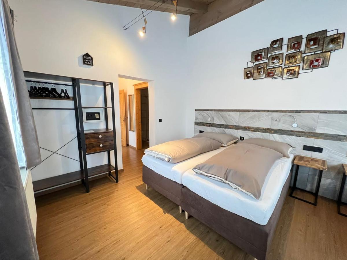 Bed & Breakfast Haus Eder Steiner *