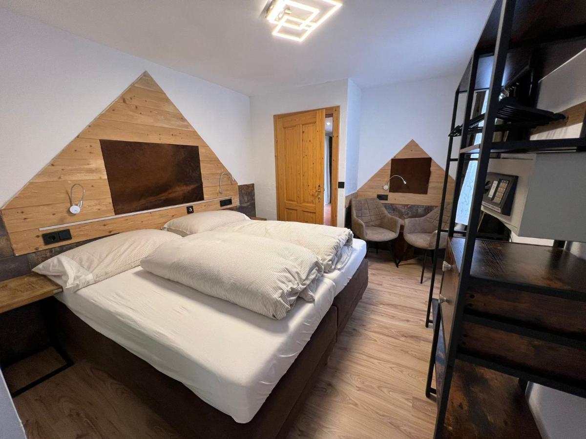 Haus Eder Steiner * Saalbach-Hinterglemm